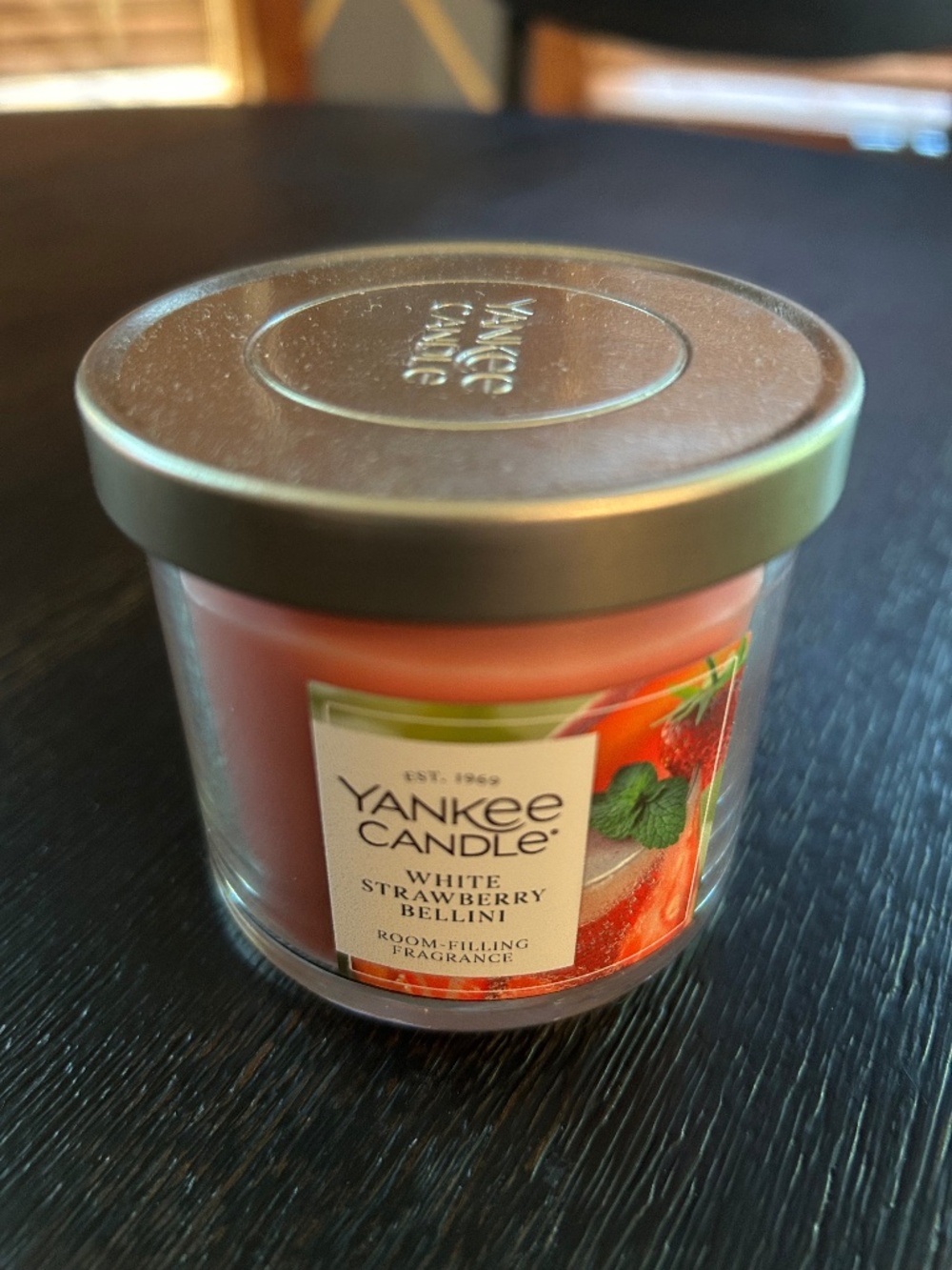 NWT Yankee Candle White Strawberry Bellini 4.3 OZ Pink Tropical Glass Jar